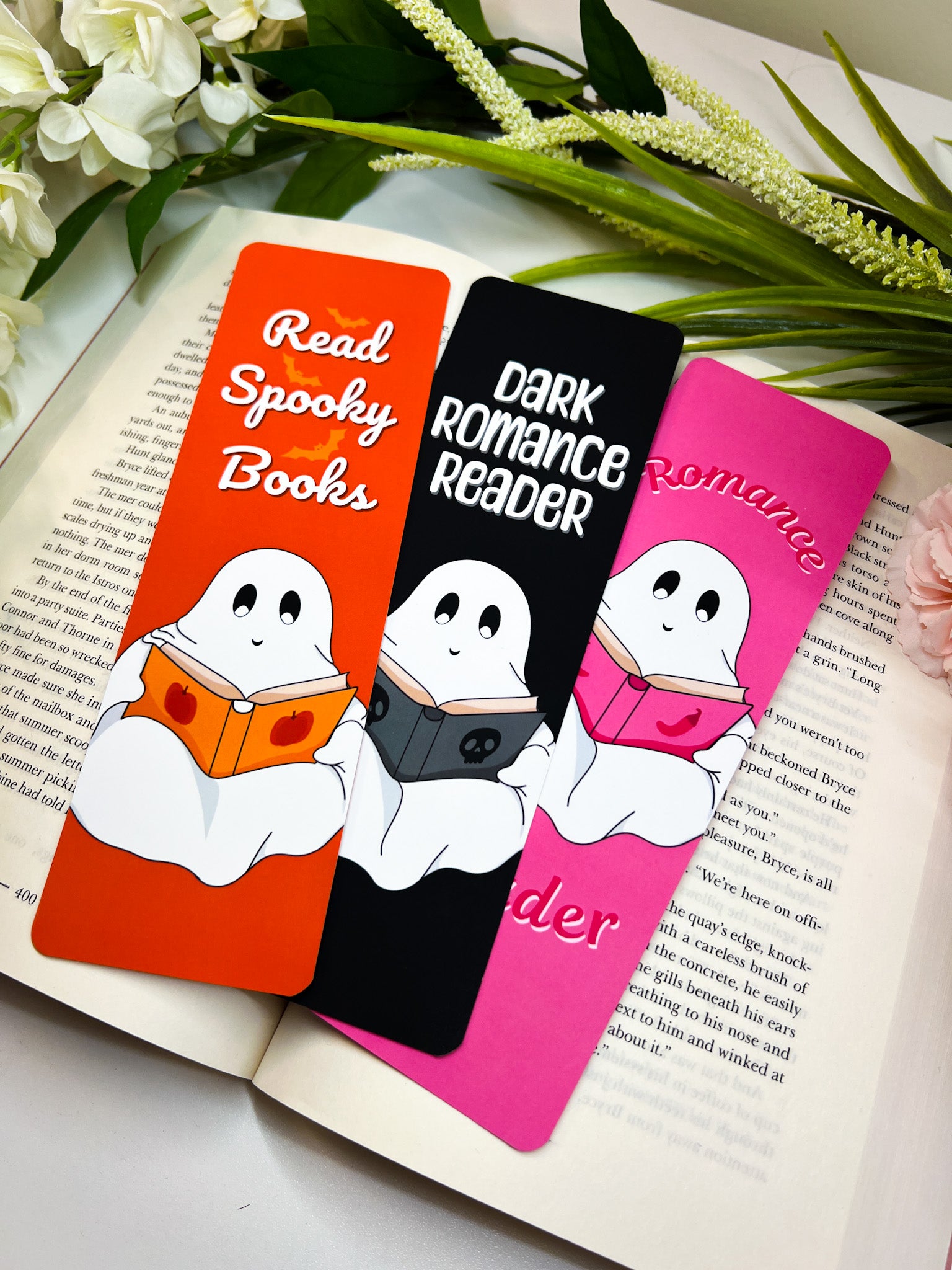 Reader Ghost Bookmark Set