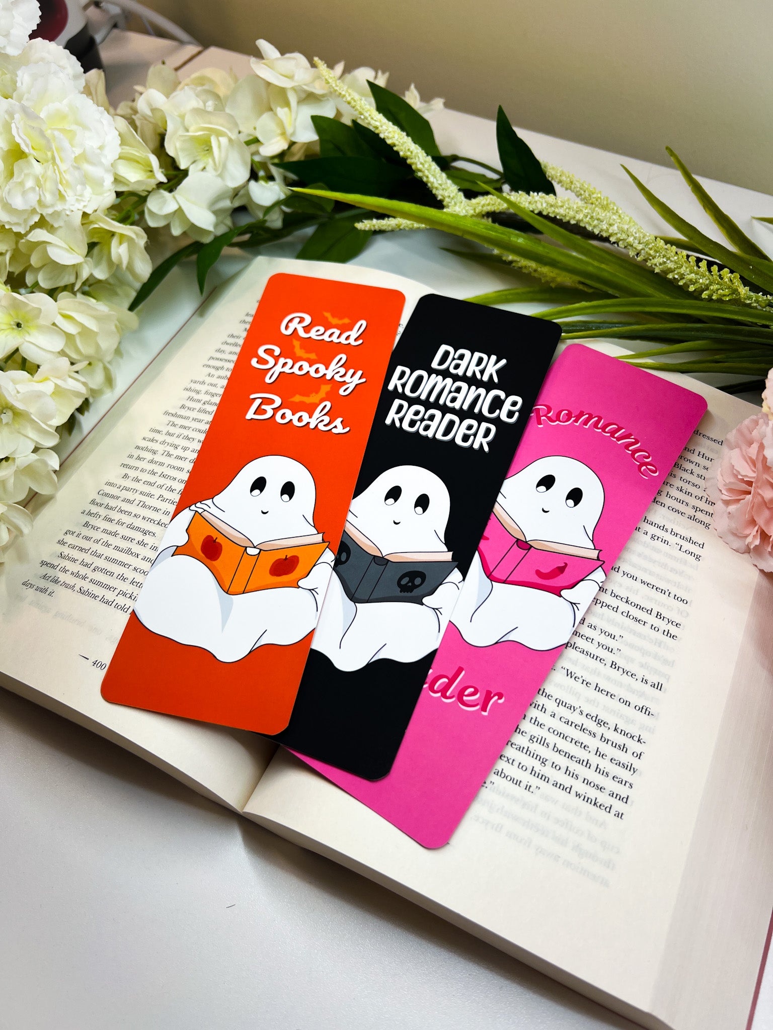Reader Ghost Bookmark Set