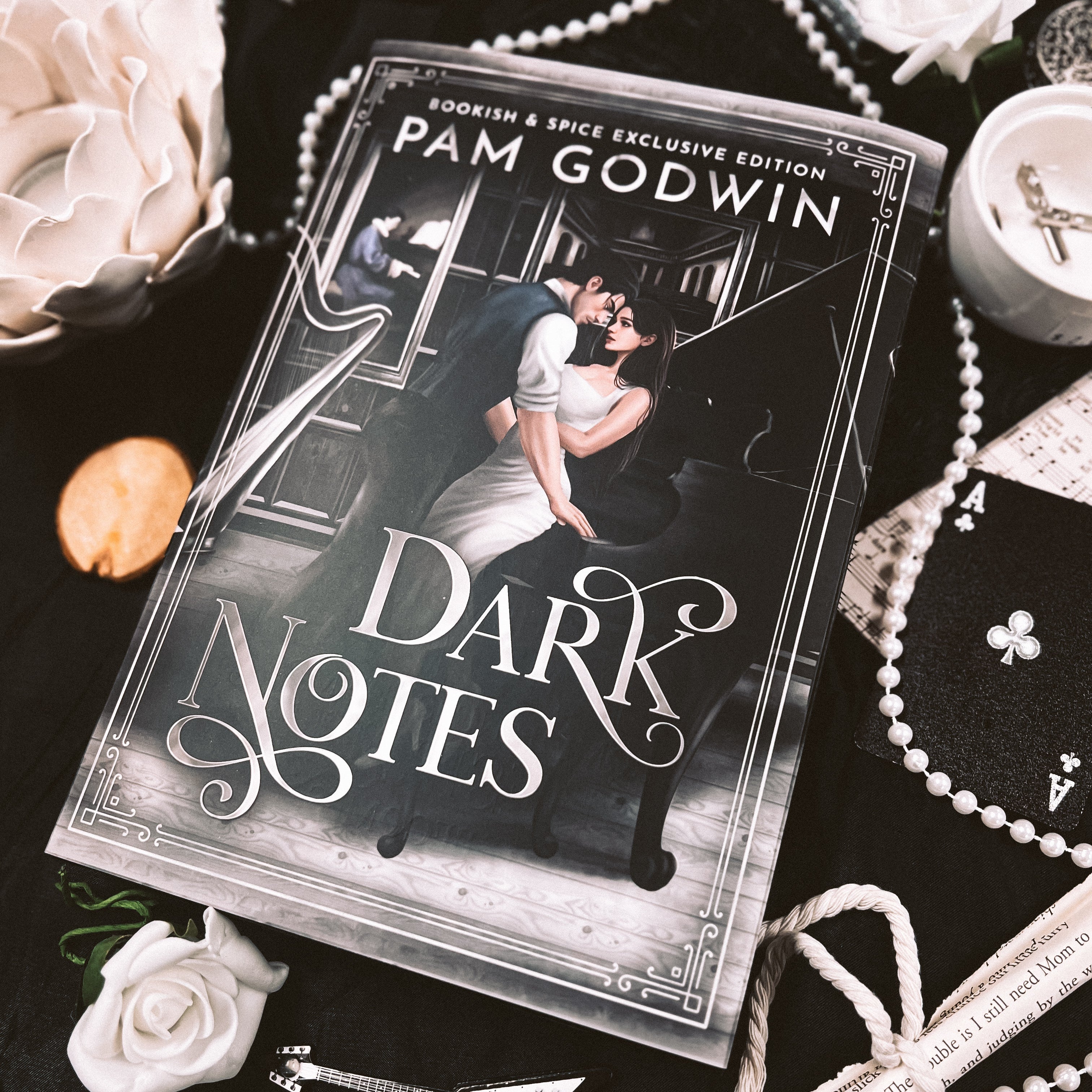 Dark Notes | Pam Godwin | GOOD CONDITION STOCK