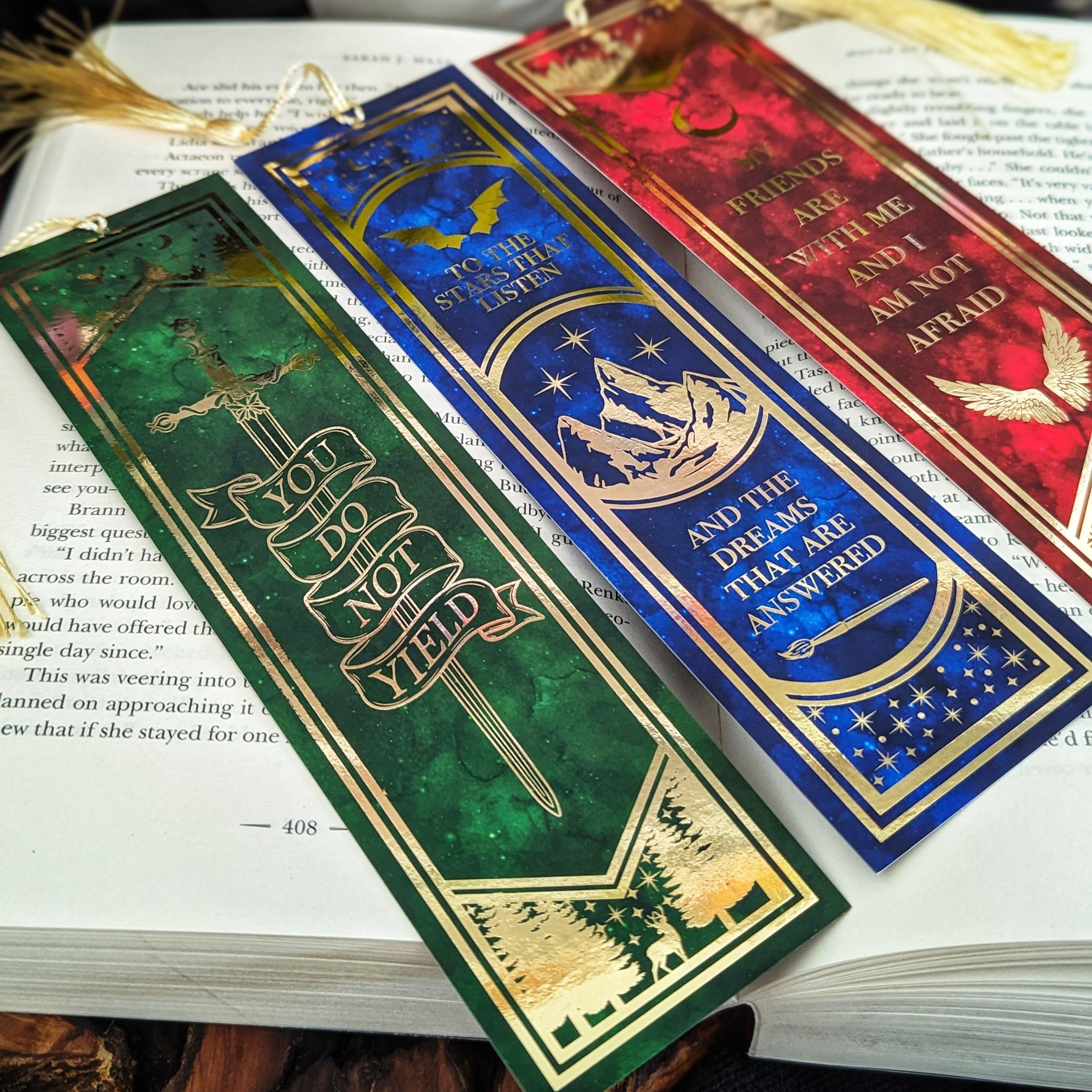 Sarah J Maas Gold Foiled Bookmark Set with Tassels | Gold Foiled Bookmark with Tassels | Sarah J Maas | Officially Licensed