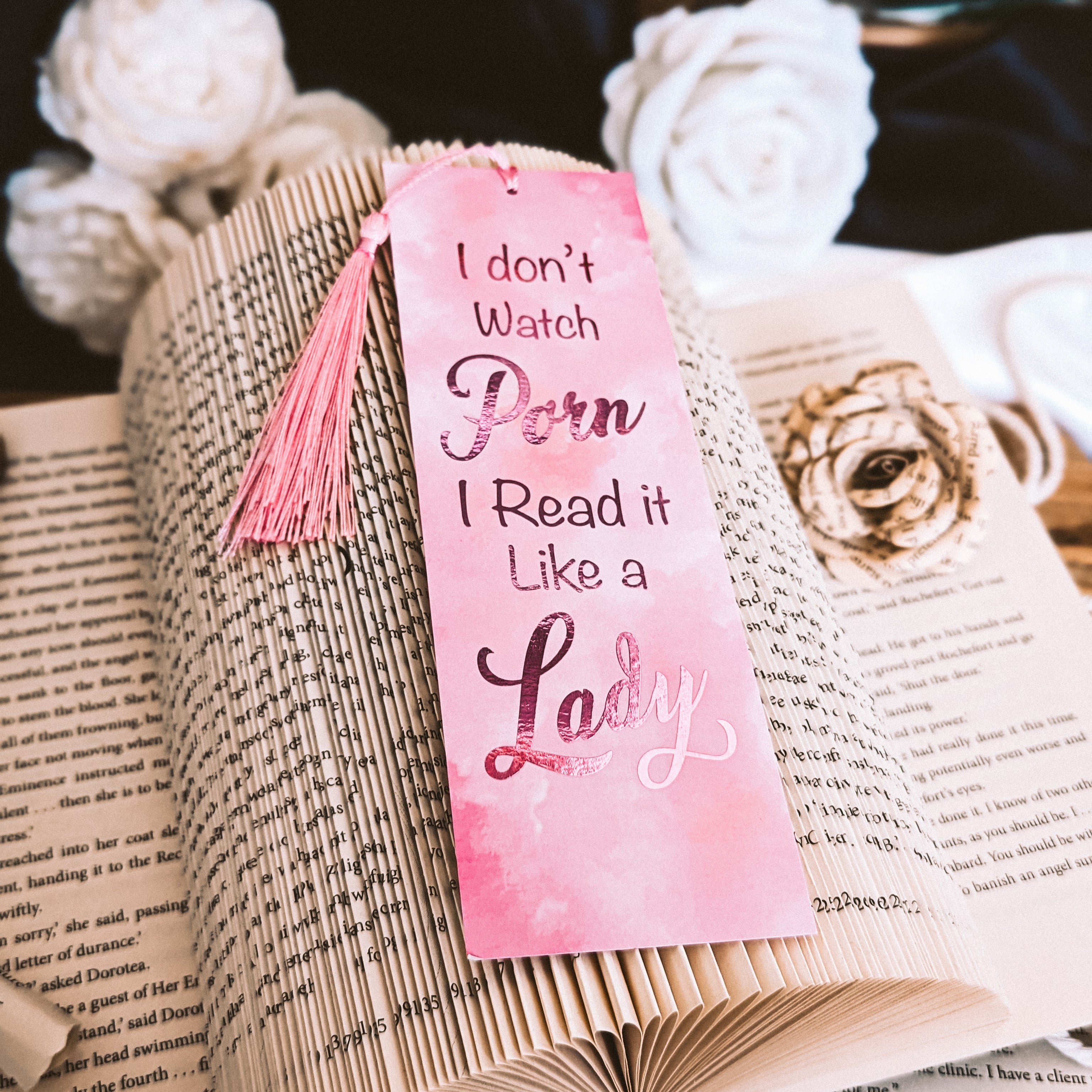 I Read Porn Like A Lady Pink Foiled Bookmark with Tassel – Bookish&Spice