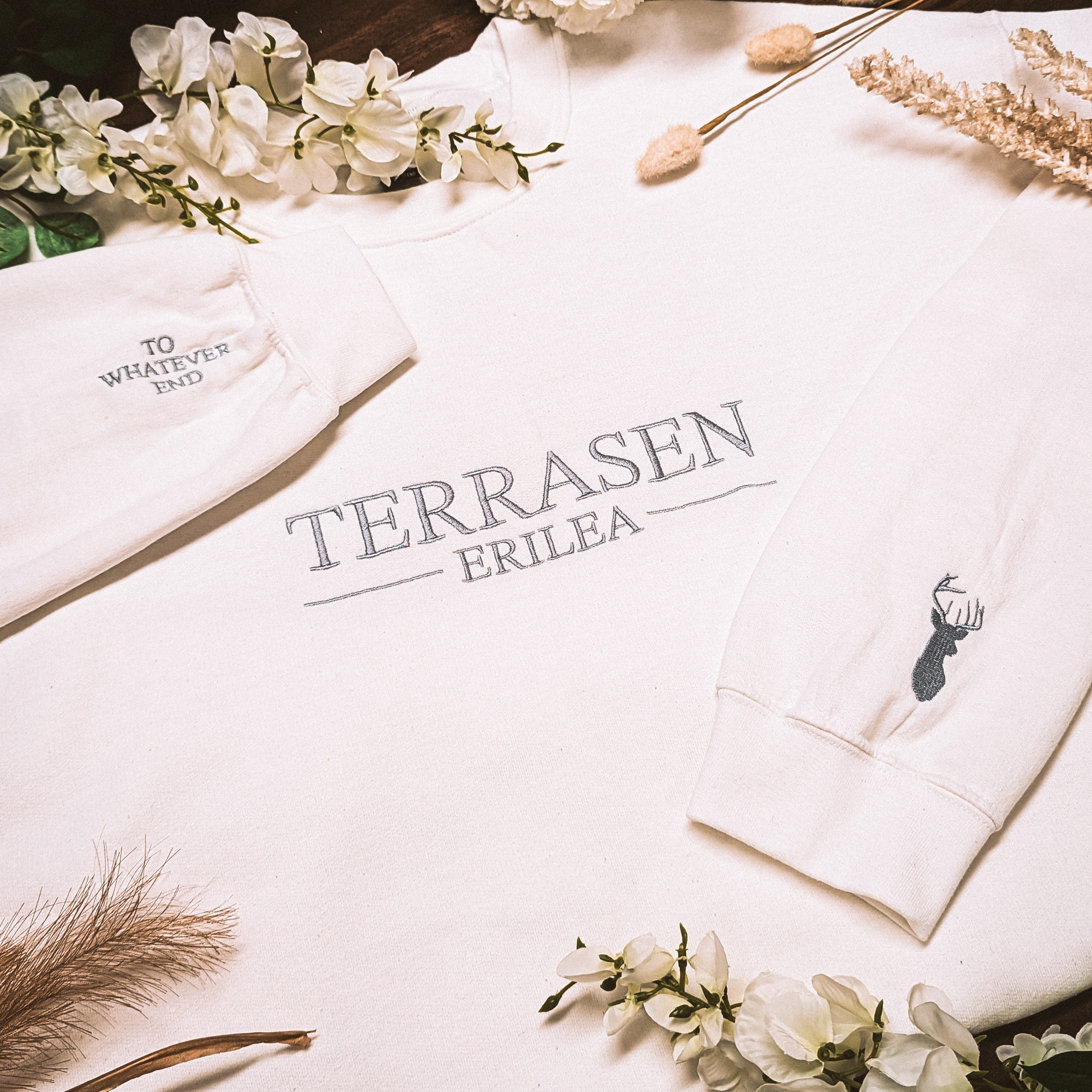 Terrasen Embroidered Sweatshirt | Throne of Glass | Sarah J Maas | Officially Licensed