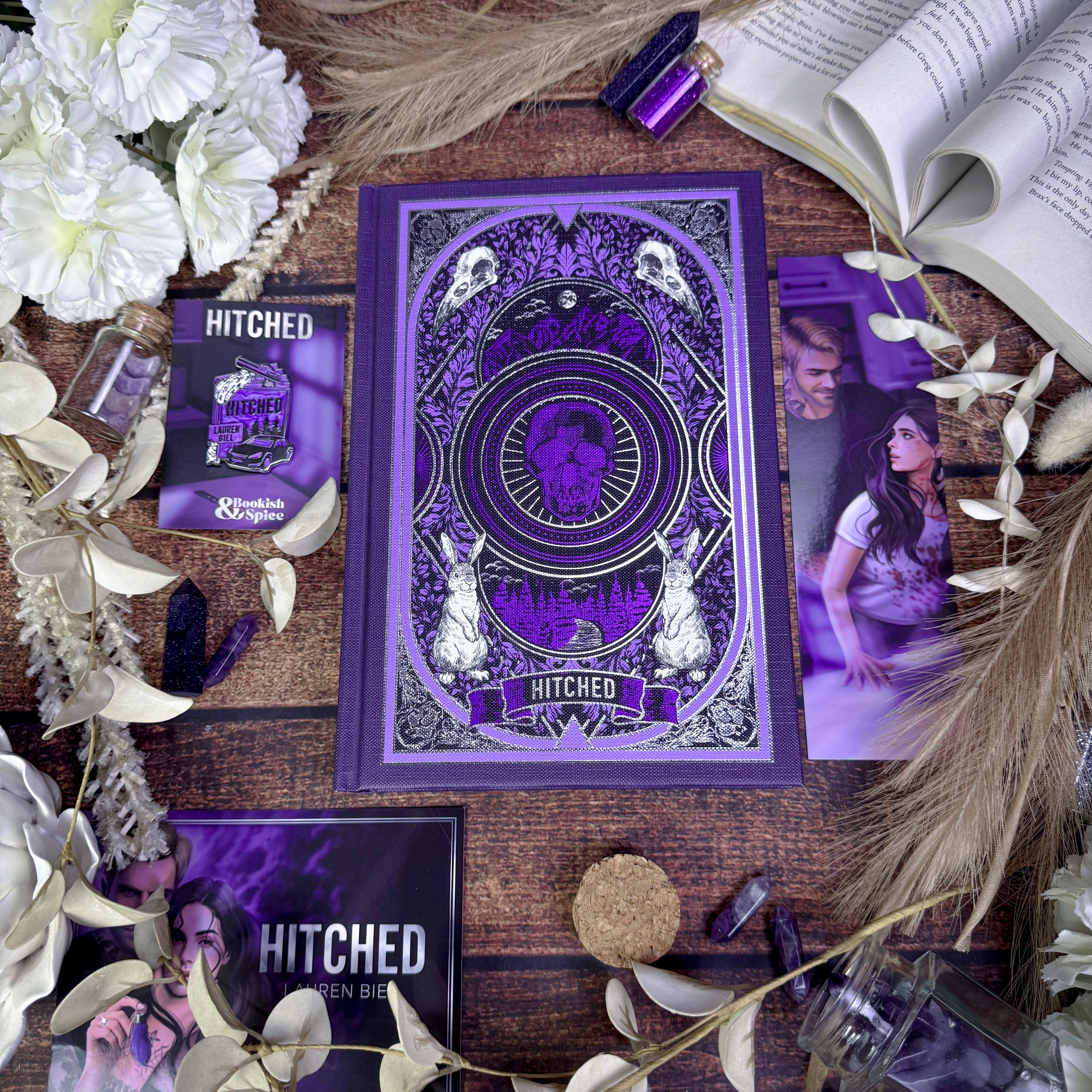 Hitched | Lauren Biel | GOOD CONDITION