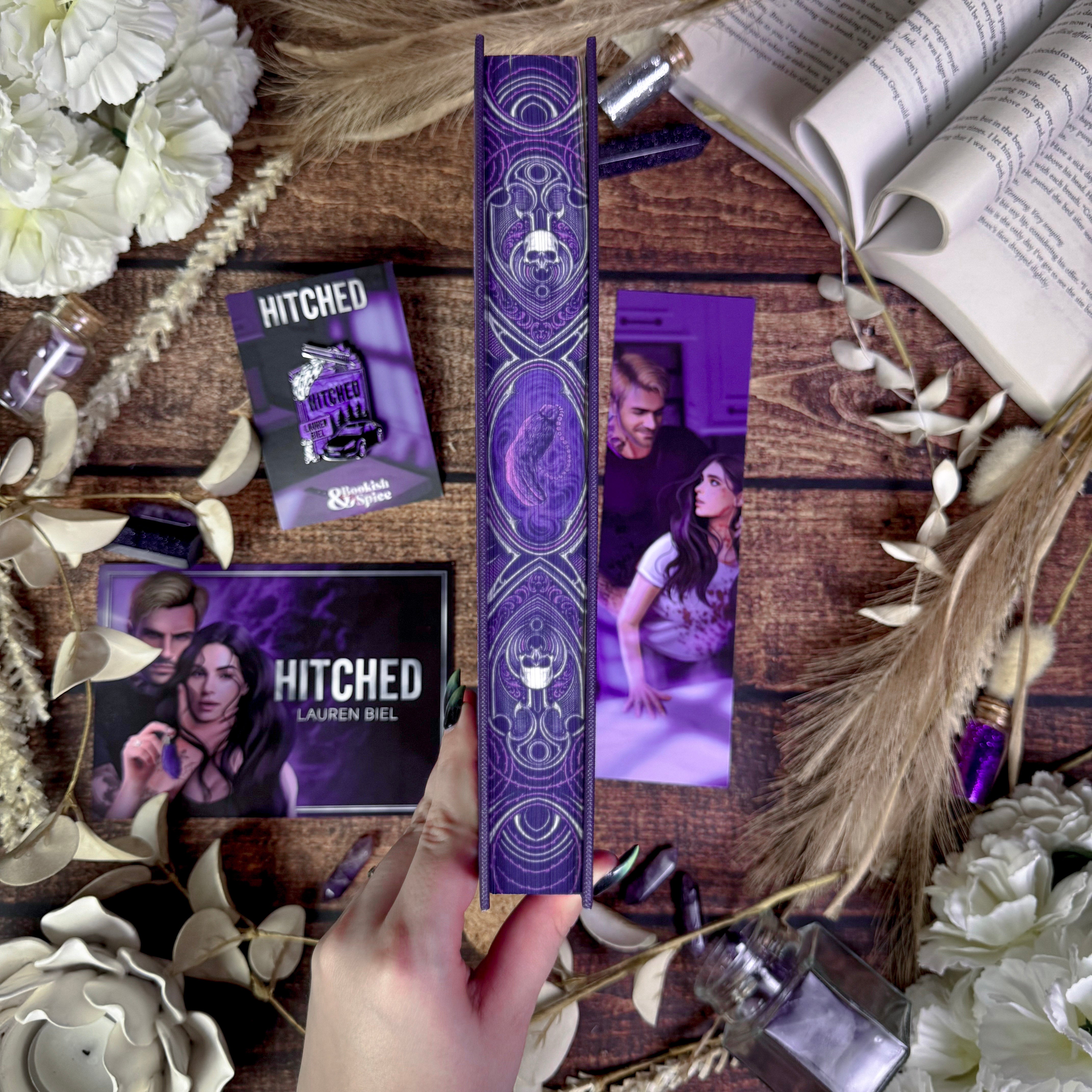 Hitched | Lauren Biel | GOOD CONDITION