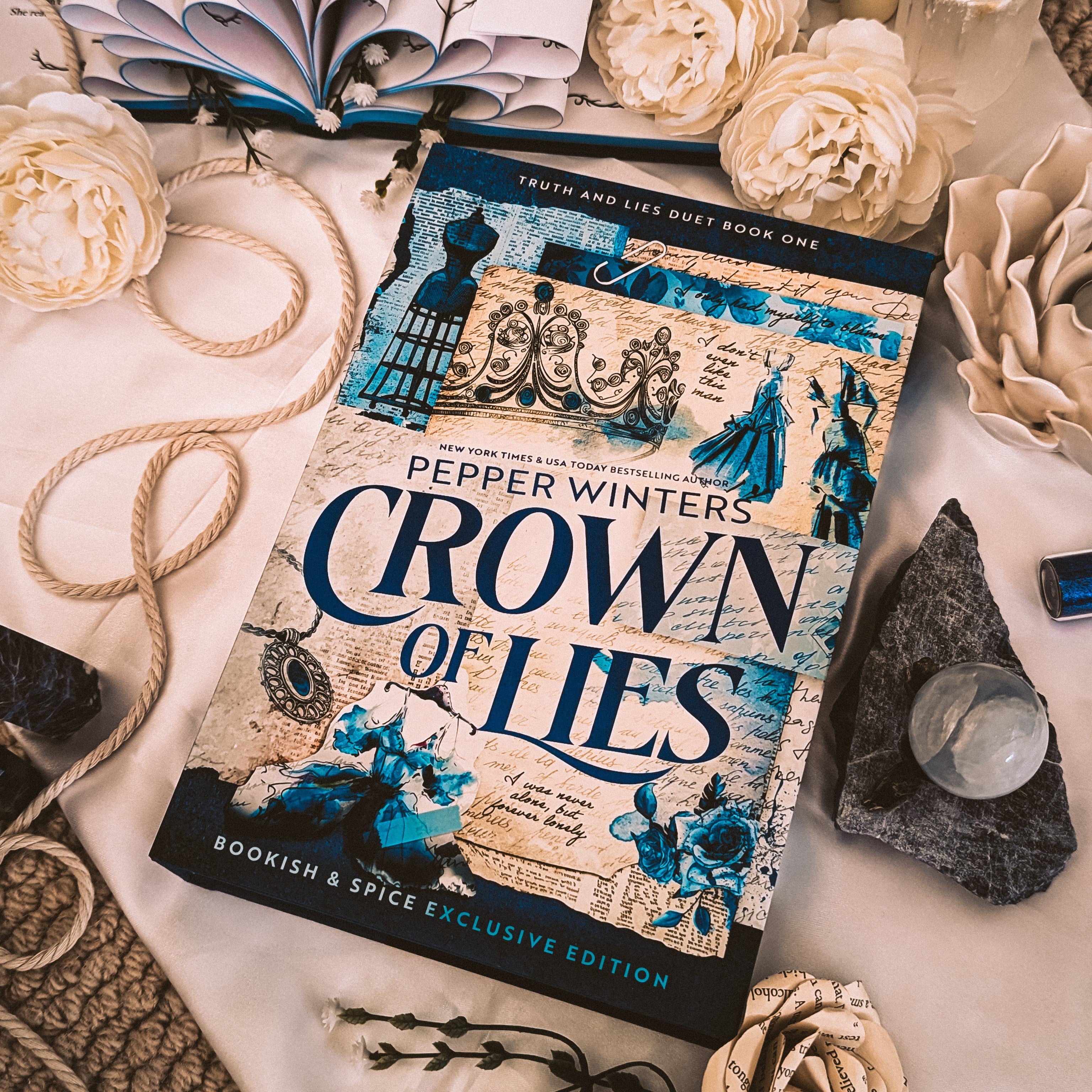 Crown of Lies | Pepper Winters | HARDCOVER DAMAGE